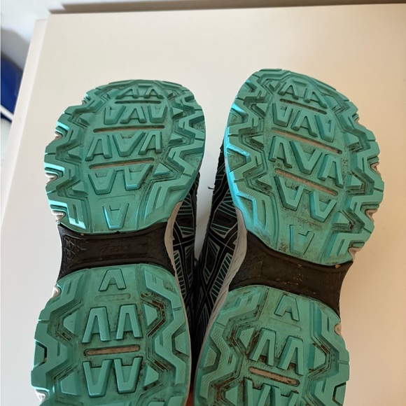 ASICS Women's Gel-Venture 7 Black and Blue Shoes - Picture 9 of 10